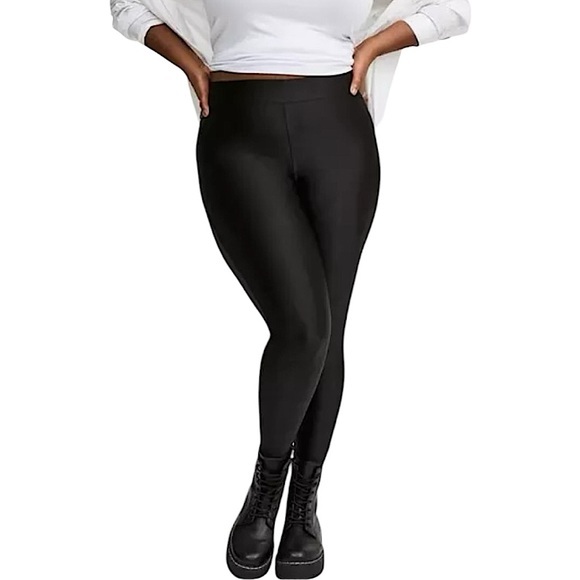 TORRID Matte Liquid Legging‎ Full Length NWT - Picture 1 of 6